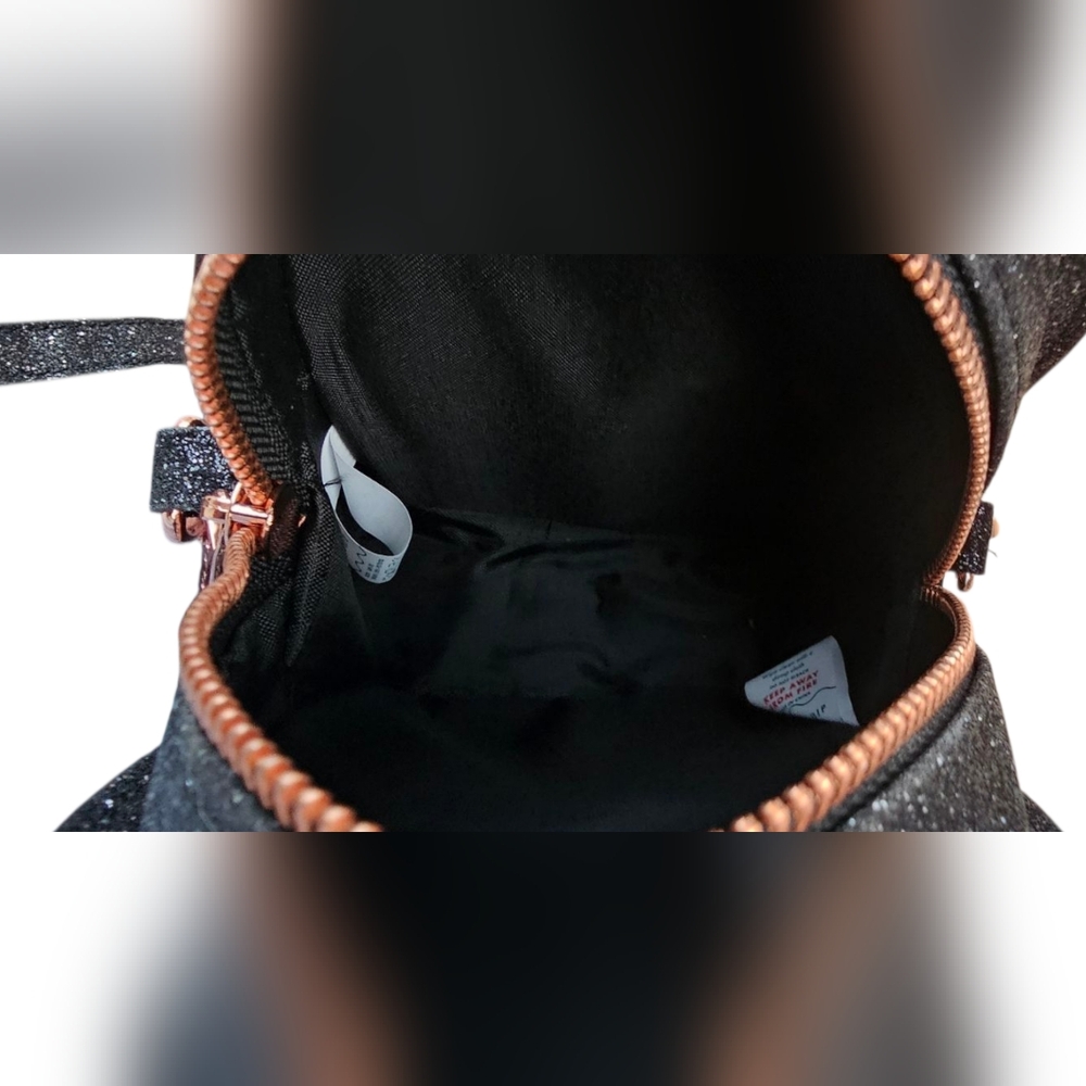 Black and Pink Crossbody Bag - Picture 7 of 8